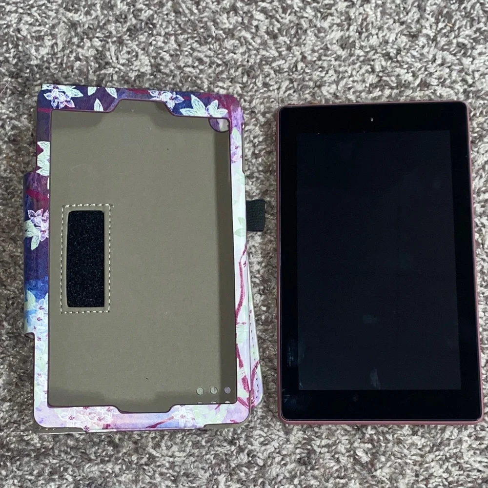 Kindle - Purple with Floral Case